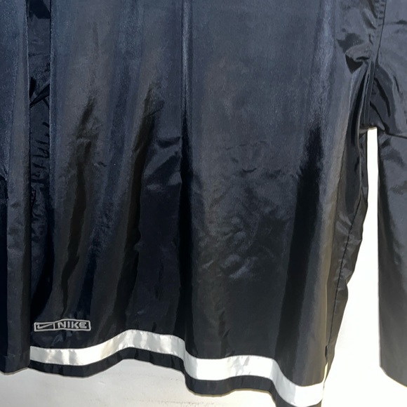 Men’s Nike windbreaker-XL Excellent used condition! $25! - Picture 6 of 8